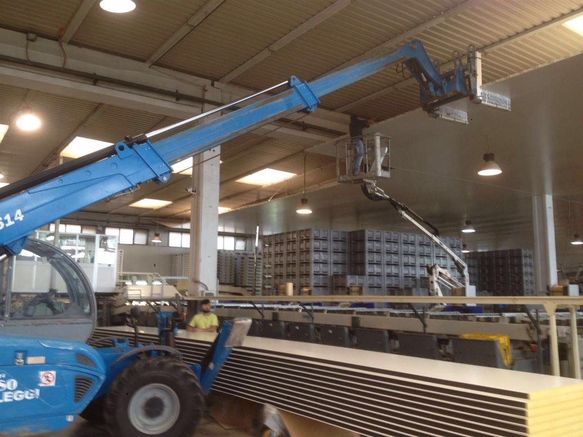 Allestimento controsoffitto